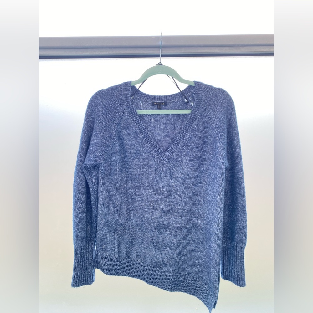 Massimo Dutti Women's Heathered Blue V-Neck Sweater